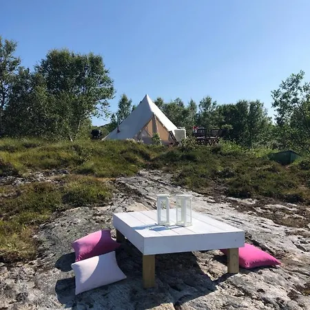 Luxury tent Glamping Meloy