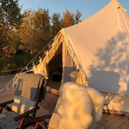 Glamping Meloy Meloyskagen