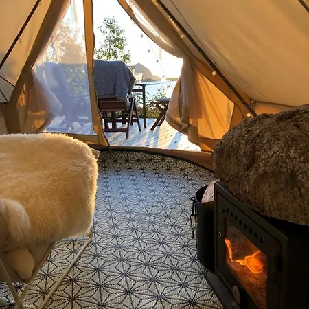 Luxury tent Glamping Meloy Meloyskagen